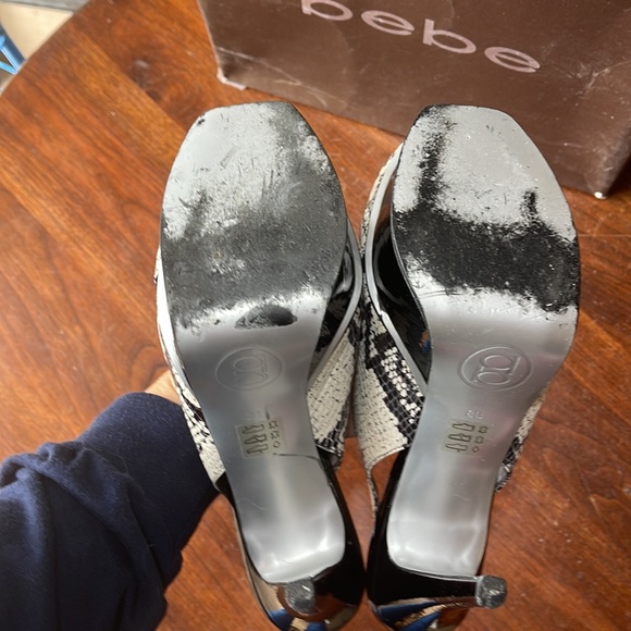 Bebe Zahara, black & white snake, open toe sling back platform stilettos, size 8 - Picture 6 of 11